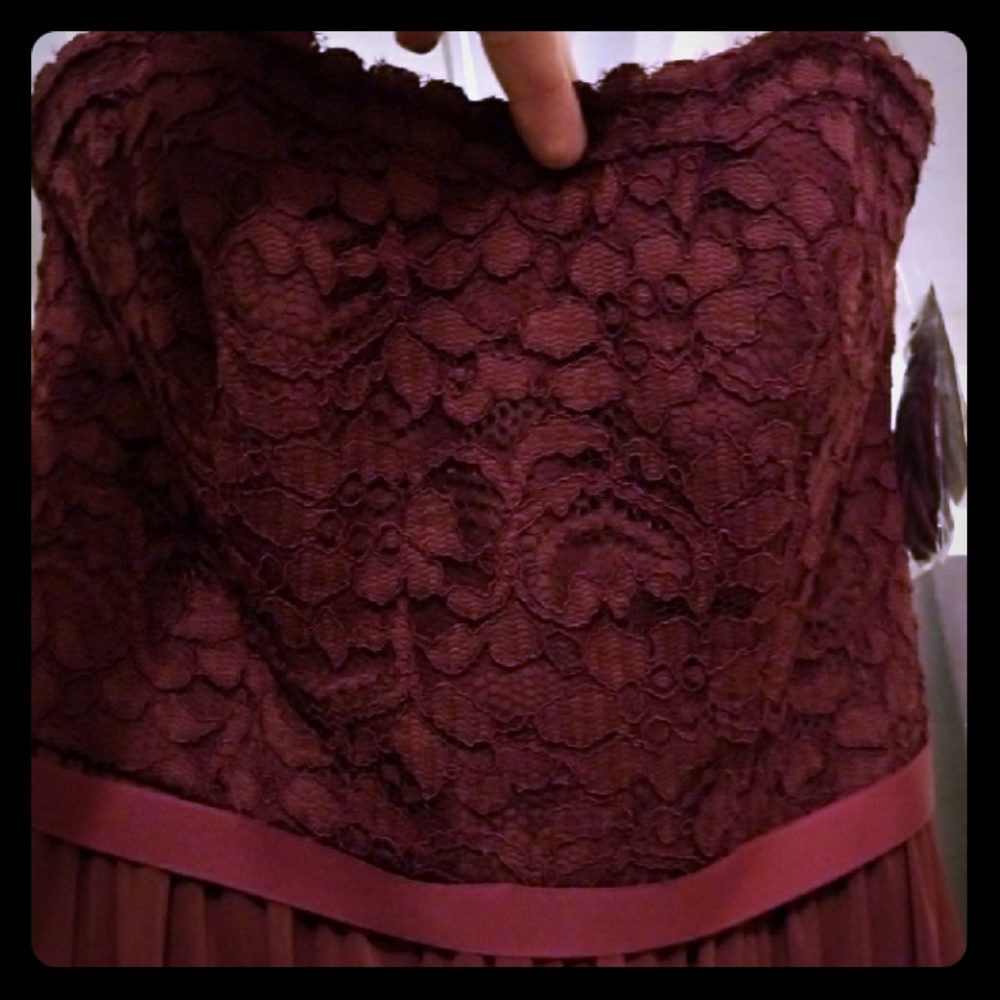 Davids bridal Wine lace